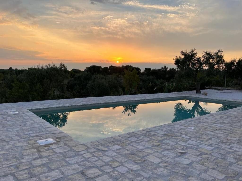 Casa Giuliveto - Charmantes Ferienhaus Mit Privatpool In Olivenhain Ostuni Dış mekan fotoğraf