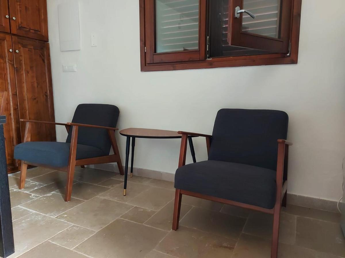 Casa Giuliveto - Charmantes Ferienhaus Mit Privatpool In Olivenhain Ostuni Dış mekan fotoğraf
